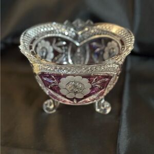 Anna Hütte Cranberry Crystal Bowl with Intricate Design. 6” x 4”.